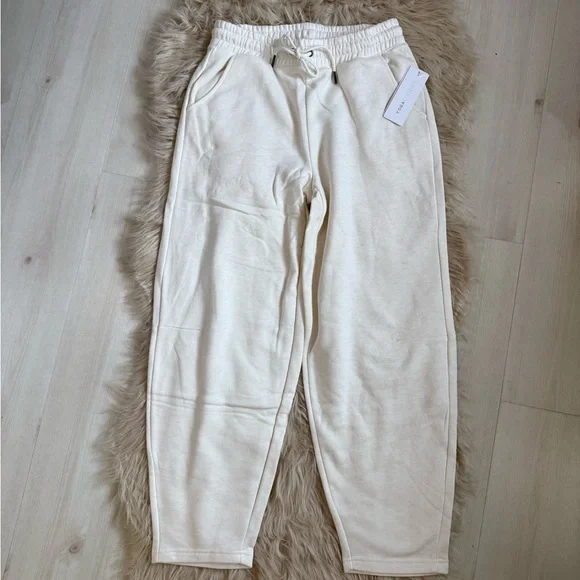 NWT Yogalicious Fleece Comfydrift Sweatpant - Picture 3 of 11